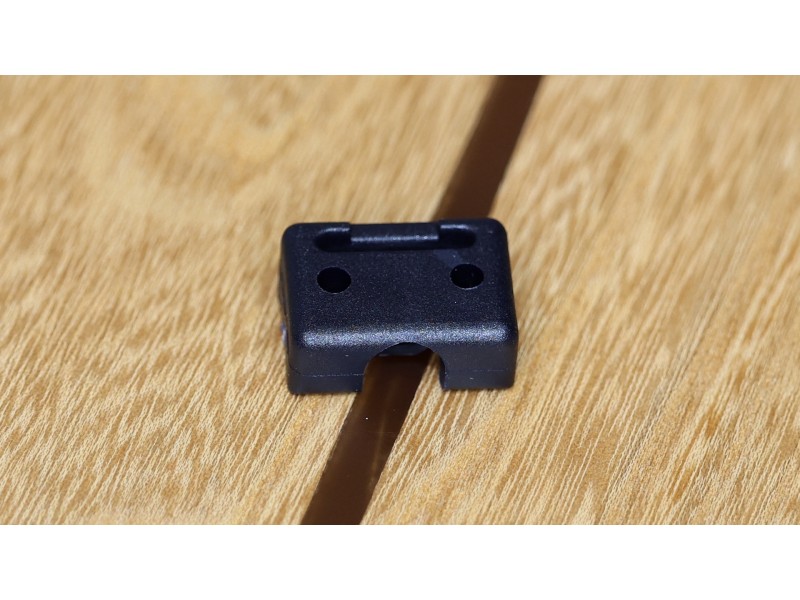 Сухарь-прижим ребра шины Festool