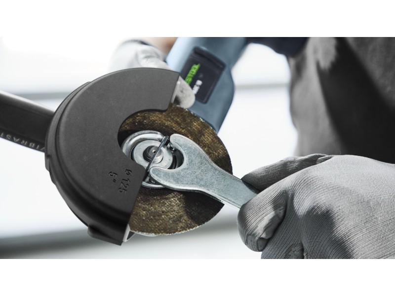 Аккумуляторная углошлифовальная машина Festool AGC 18-125 EB-Basic