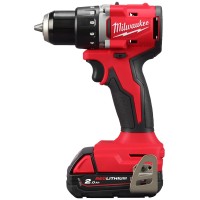 Аккумуляторная компактная дрель-шуруповерт Milwaukee M18 BLDDRC-202C