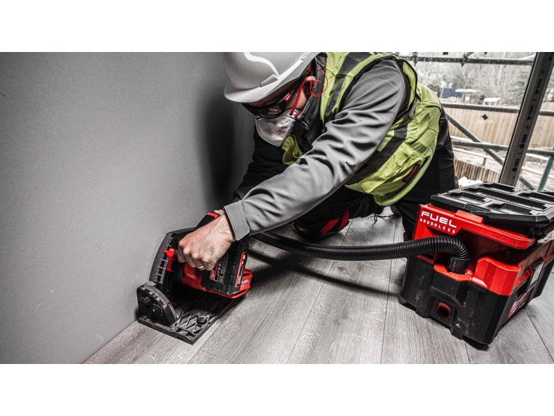 Аккумуляторная погружная циркулярная пила Milwaukee M18 FUEL FPS55-0P